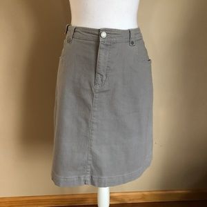 Woolrich | Pewter Grey Skirt  10